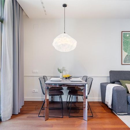 ปาเซียว เด กราเซีย บาส อพาร์ตเมนท์ Apartment บาร์เซโลนา ภายนอก รูปภาพ