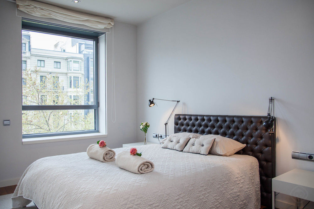 ปาเซียว เด กราเซีย บาส อพาร์ตเมนท์ Apartment บาร์เซโลนา ภายนอก รูปภาพ