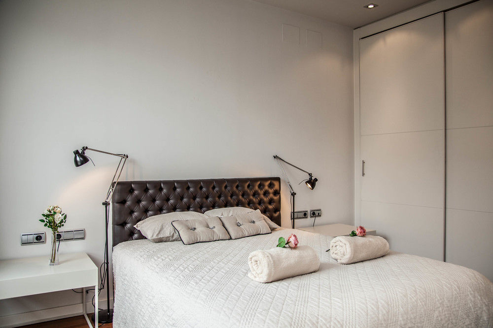 ปาเซียว เด กราเซีย บาส อพาร์ตเมนท์ Apartment บาร์เซโลนา ภายนอก รูปภาพ
