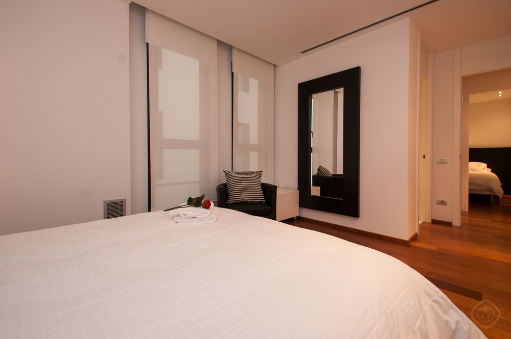 ปาเซียว เด กราเซีย บาส อพาร์ตเมนท์ Apartment บาร์เซโลนา ภายนอก รูปภาพ