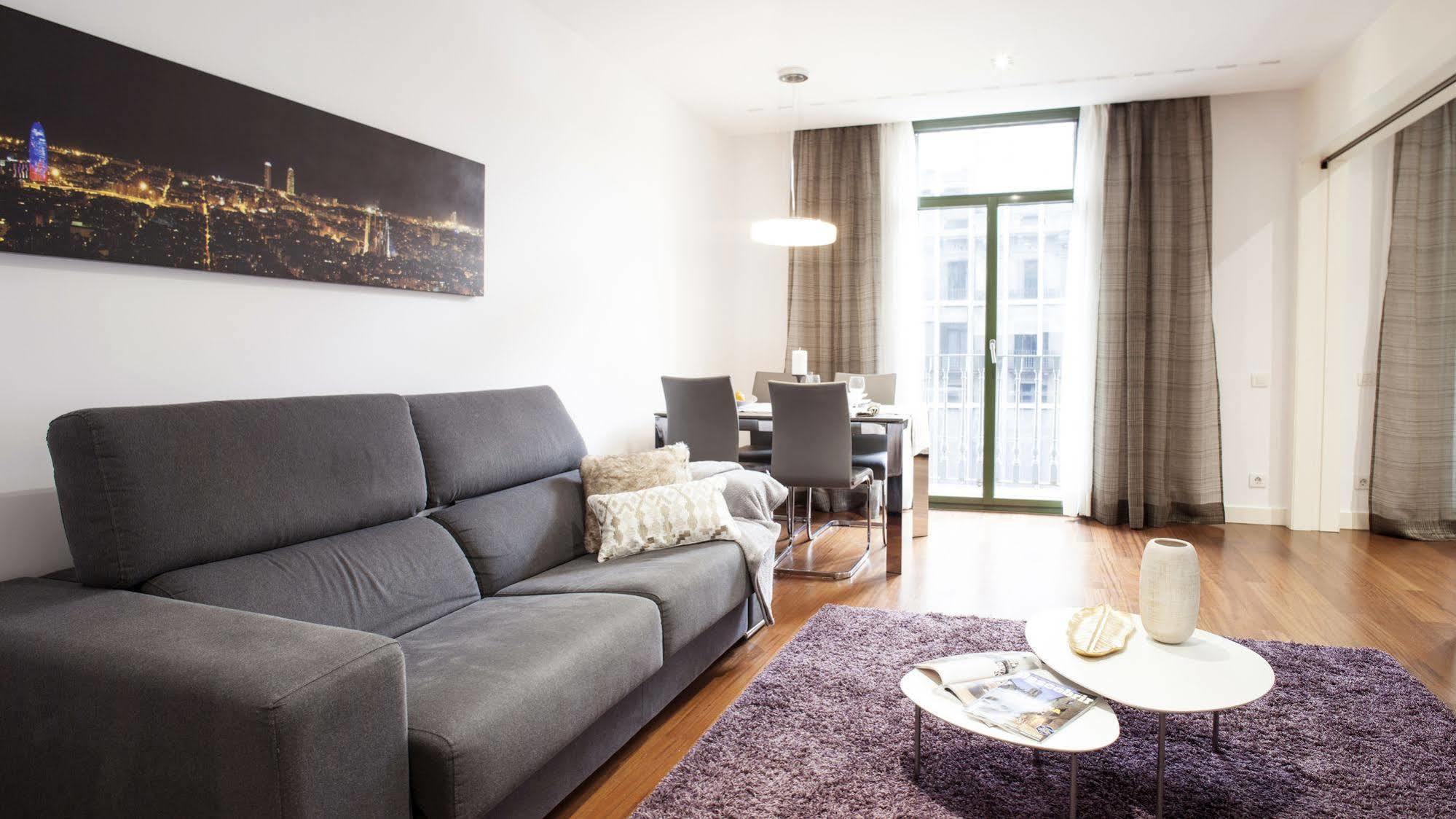 ปาเซียว เด กราเซีย บาส อพาร์ตเมนท์ Apartment บาร์เซโลนา ภายนอก รูปภาพ